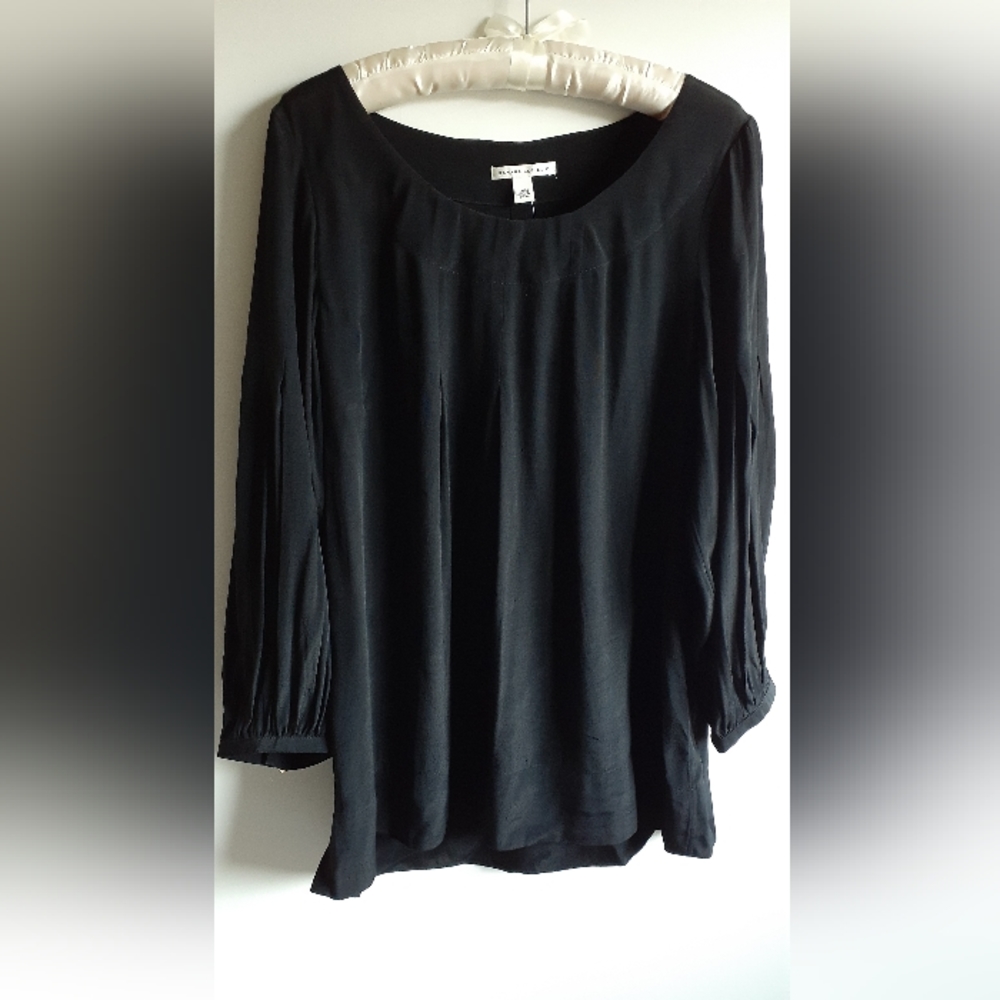 Banana Republic  black blouse tunic style